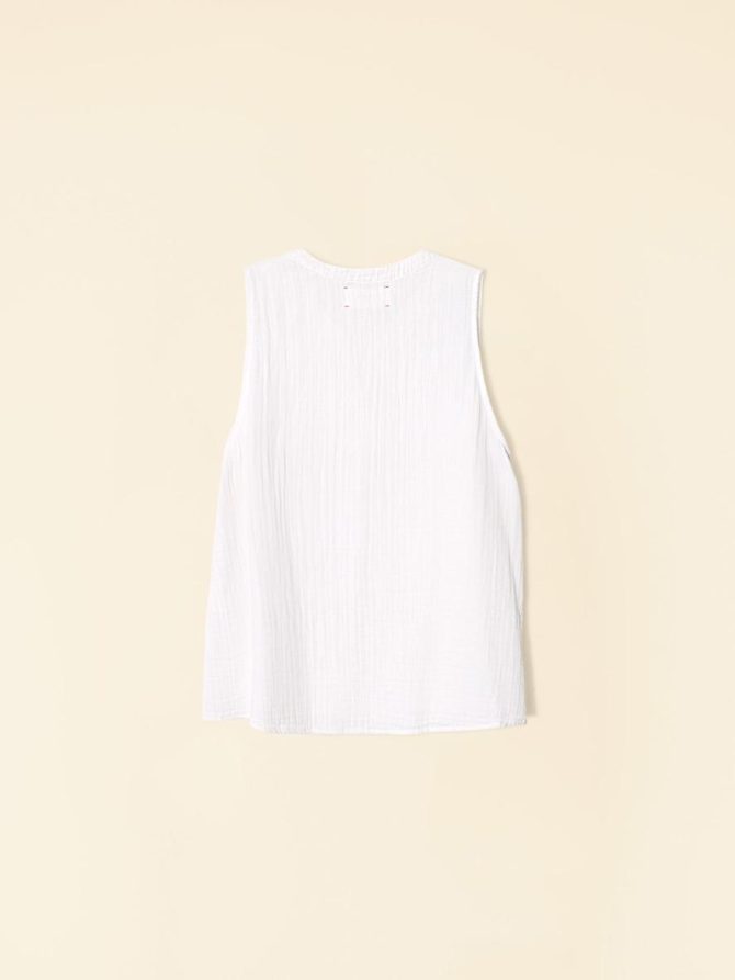 Xirena Tops | Women White Tish Top